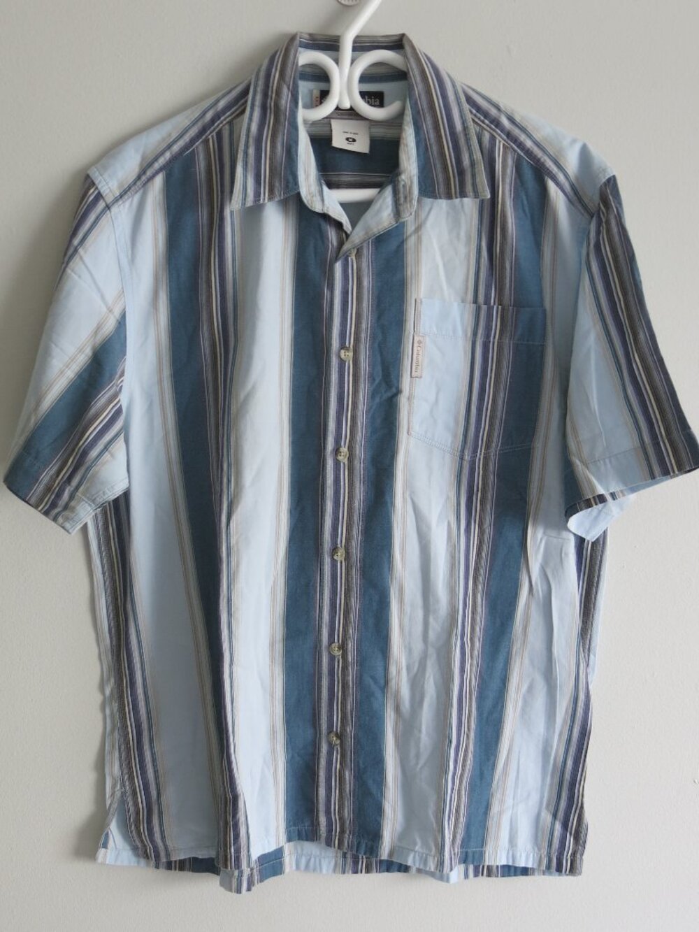 Columbia Cotton Multi Color Stripe Button Down Short Sleeve Shirt - Size Medium